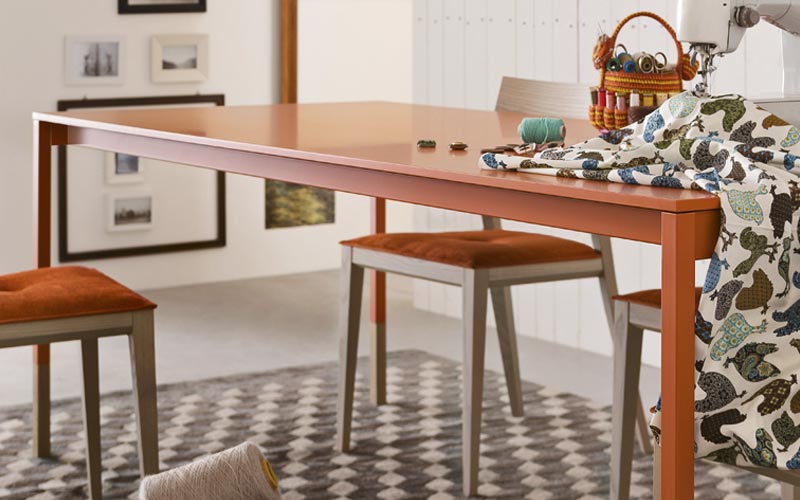 Detall taula potes fusta disseny